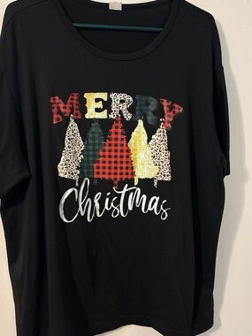 2 XL Women’s Christmas Graphic Tee - Black with Red, Green, Gold.